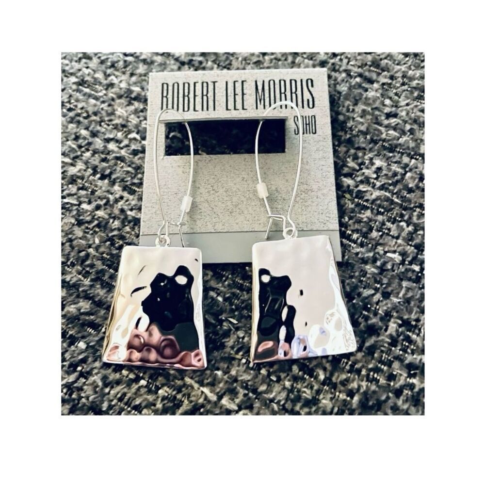 NWT Robert Lee Morris Soho Geometric Hammered Polished Silver Drop Earrings